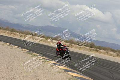 media/May-05-2025-Moto Forza (Mon) [[3c1838c5e5]]/3-C Group/Session 2 (Turn 7 Inside)/